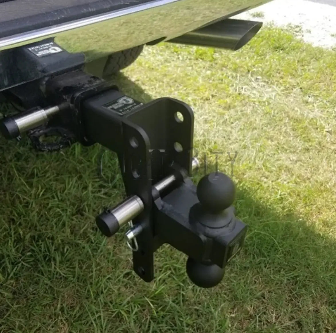 2.5" Medium Duty 6" Drop/Rise Hitch — Bulletproof Hitches Cigarcity Softwash