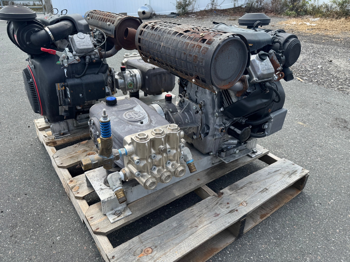 Used CRX 1000 Pressure Washer 17GPM @ 2400psi - Sold As Is
