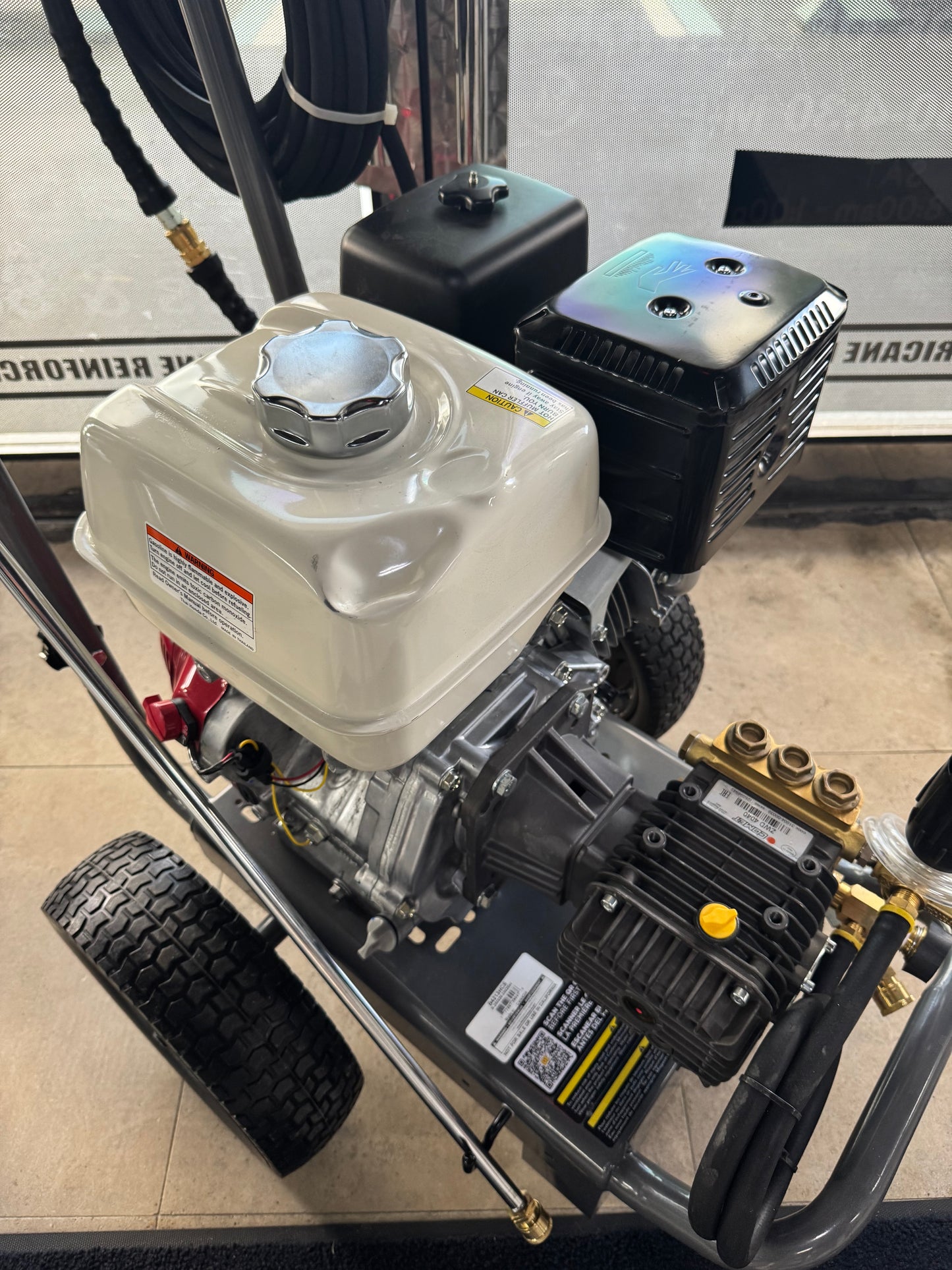 BE Scratch & Dent Honda GX390 w/ Comet ZWD4040 Pump 4,200 PSI 4.2 GPM Pressure Washer - B4213HCS (342554)