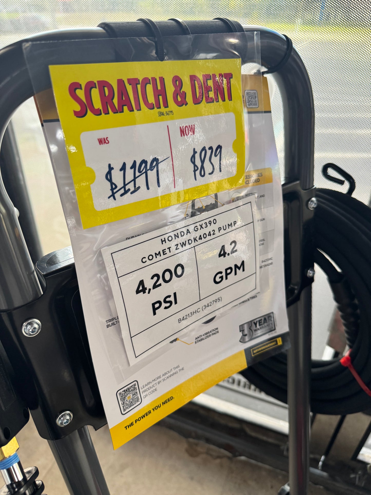 BE Scratch & Dent Honda GX390 w/ Comet ZWDK4042 Pump 4,200 PSI 4.2 GPM Pressure Washer - B4213HC (342795)
