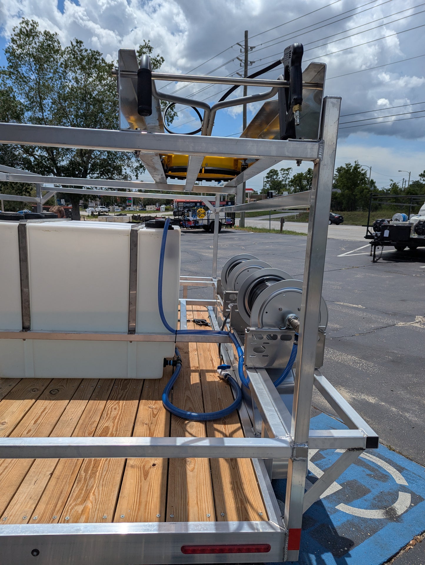 The Starter Series - Aluminum Tandem Axle Pressure Washing Trailer