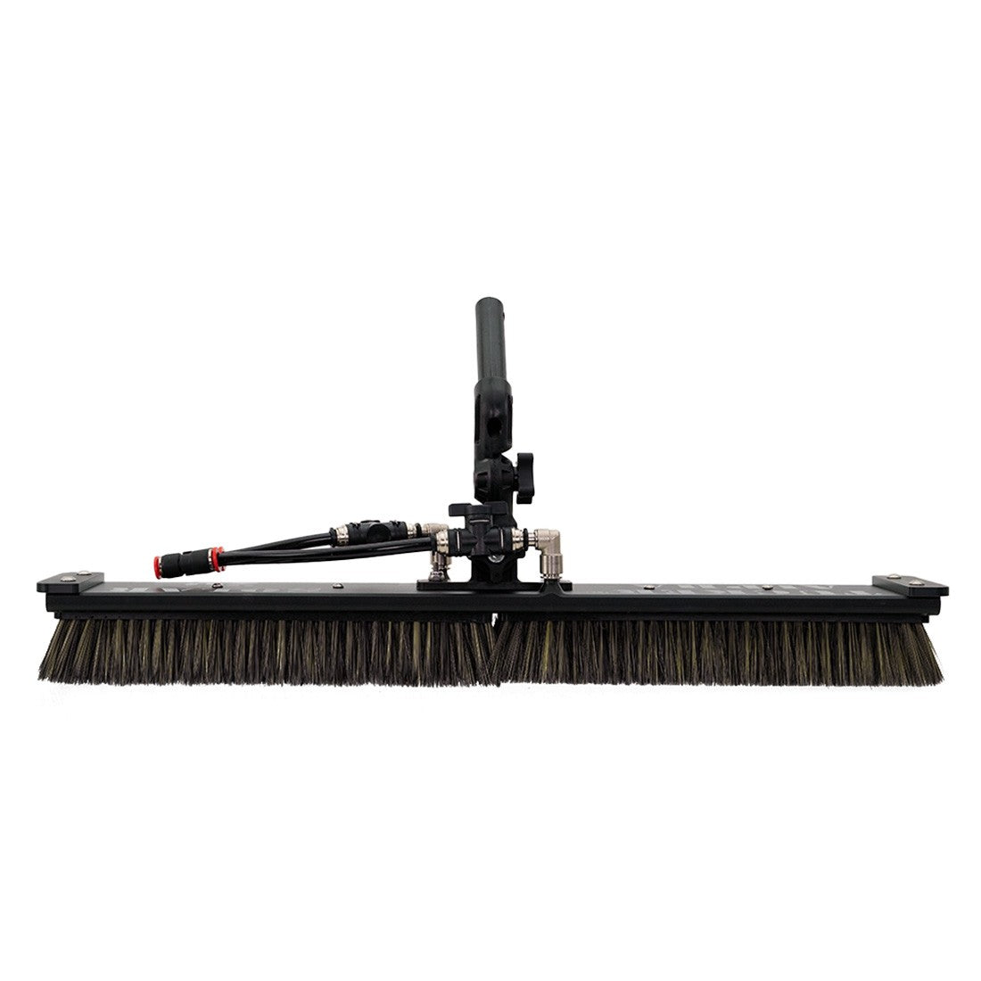 Tucker Alpha Honey Badger Solar Brush - 20 Inch WindowCleaner.com