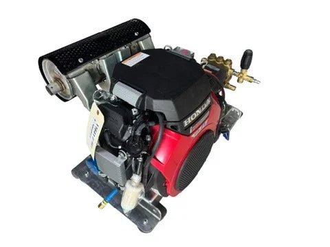 Honda-powered softwash pressure washer engine for professional cleaning equipment