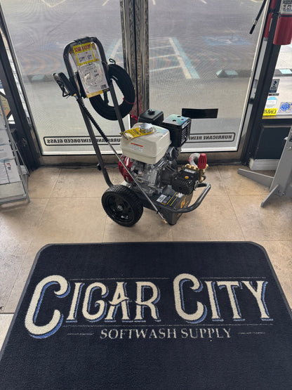 BE Scratch & Dent Honda GX390 w/ Comet ZWDK4042 Pump 4,200 PSI 4.2 GPM Pressure Washer - B4213HC (342795)