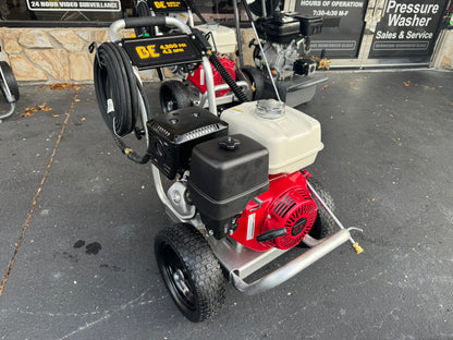 BE Scratch & Dent Honda GX390 w/ Comet ZWD4040 Pump 4,200 PSI 4.2 GPM Pressure Washer - B4213HACS (359807)