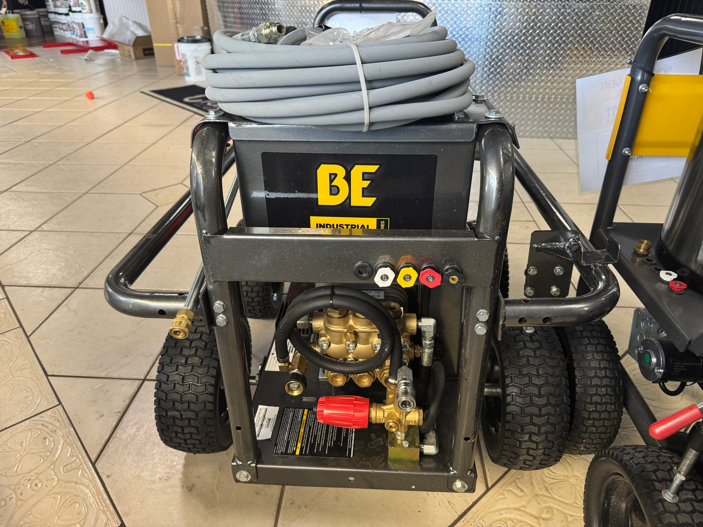 BE Scratch & Dent Honda GX690 w/ Comet TW5050S Pump 5,000 PSI 5.0 GPM Pressure Washer - 5024HWEBCOM (341737)