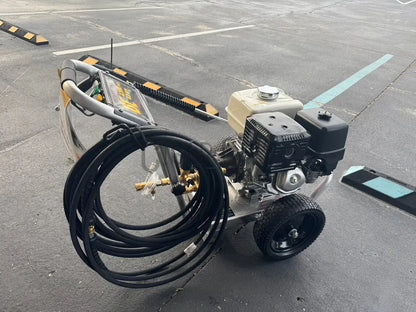 BE Scratch & Dent Honda GX390 w/ Comet ZWD4040 Pump 4,200 PSI 4.2 GPM Pressure Washer - B4213HACS (339858) BE