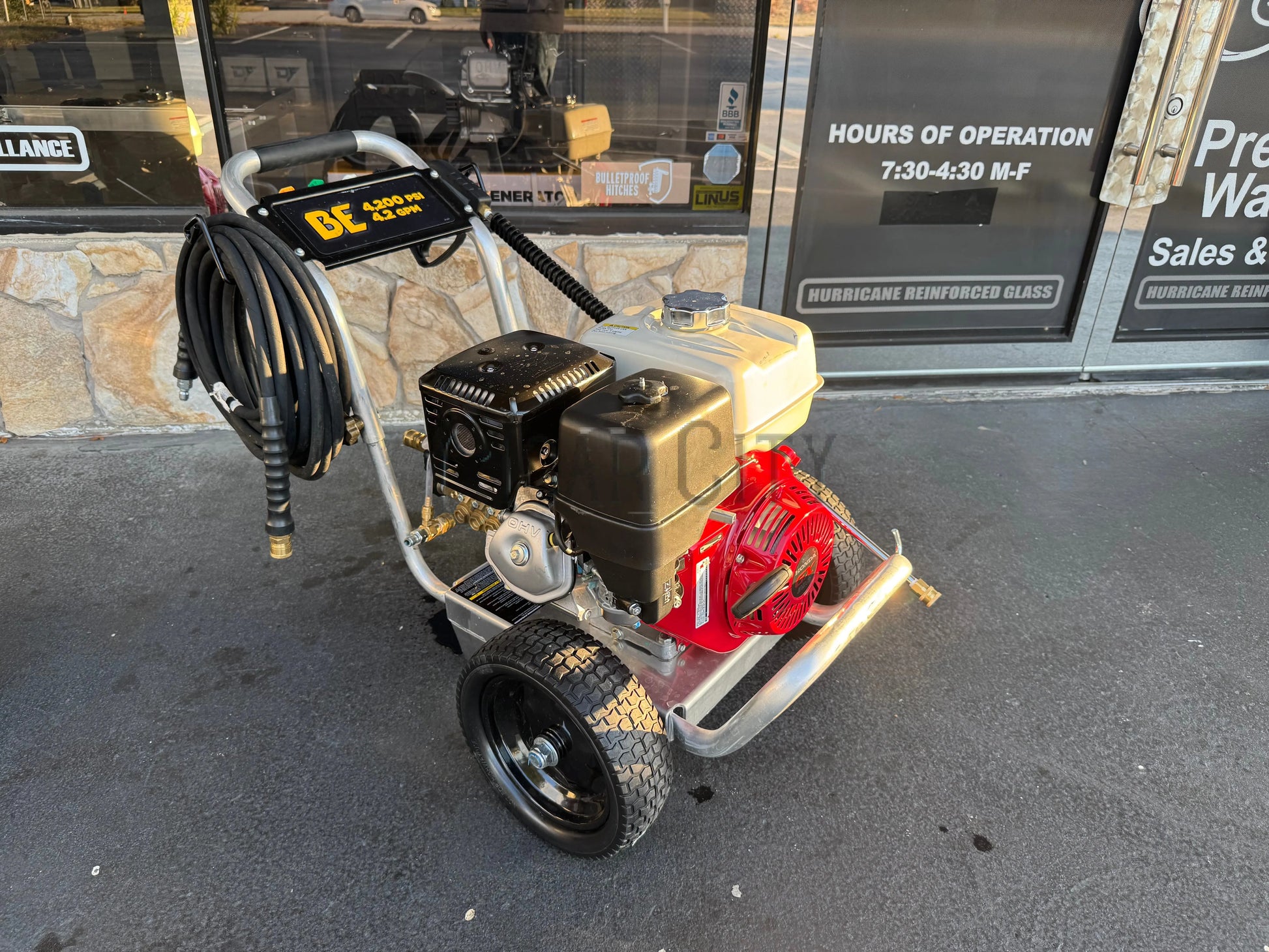 BE Scratch & Dent Honda GX390 w/ Comet ZWD4040 Pump 4,200 PSI 4.2 GPM Pressure Washer - B4213HACS (343541) BE