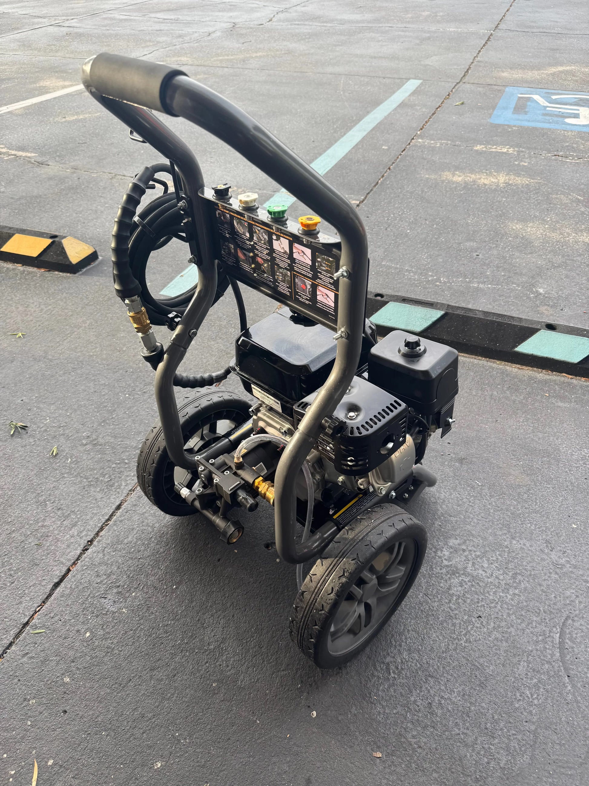 BE Scratch & Dent Powerease 212 w/ Axial LX Pump 3,200 PSI 2.5 GPM Pressure Washer - BE327PX (325239) BE