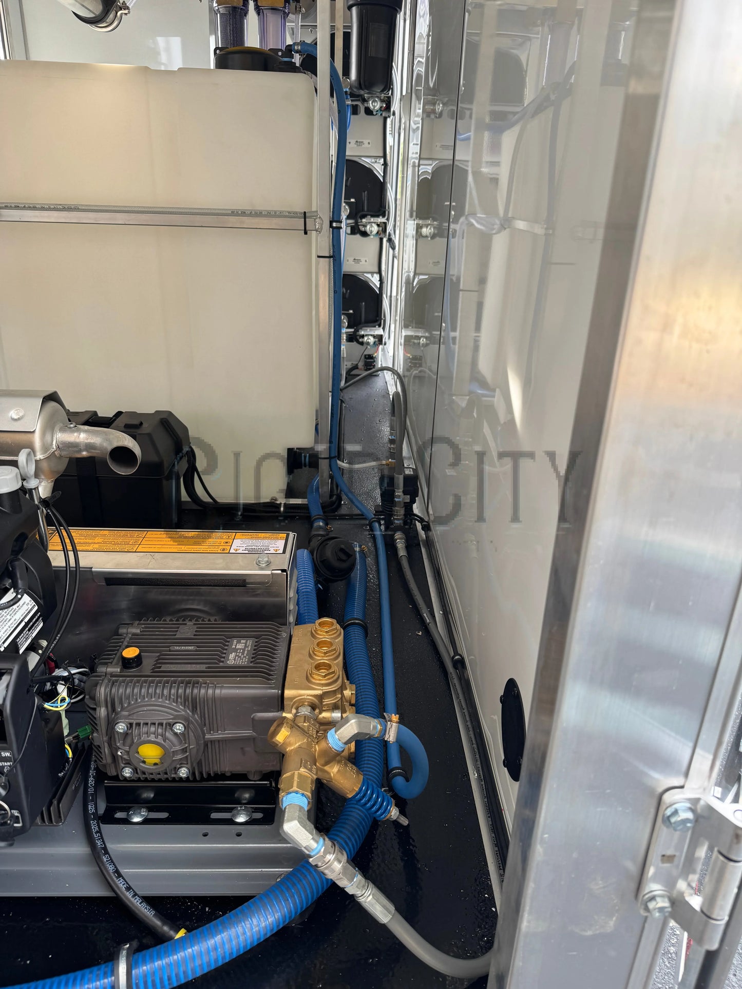 Enclosed 6x12 Pressure & Soft Washing Trailer and RODI Window Cleaning Cigarcity Softwash