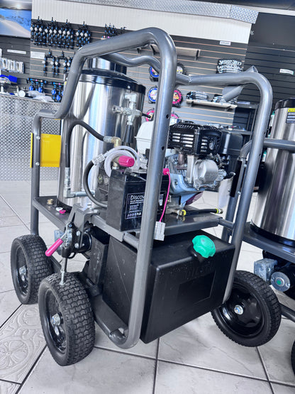 BE Scratch & Dent Hot Cart Honda GX200 w/ General TP2530 Pump 3,000 PSI 3.0 GPM Pressure Washer - HW2765HG (179391)
