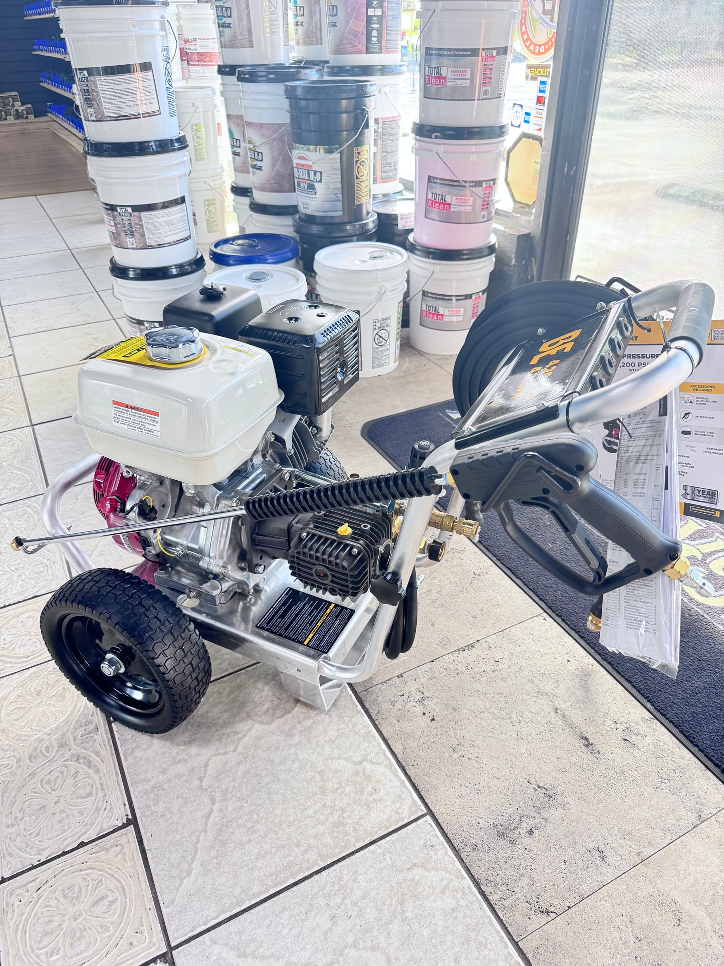 BE Scratch & Dent Honda GX390 w/ Comet ZWD4040 4200psi 4.2gpm B4213HACS (5152)