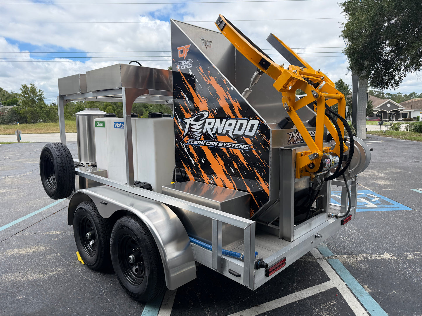 6x12 Gen2 Trash Bin Cleaning Rig – alternate view
