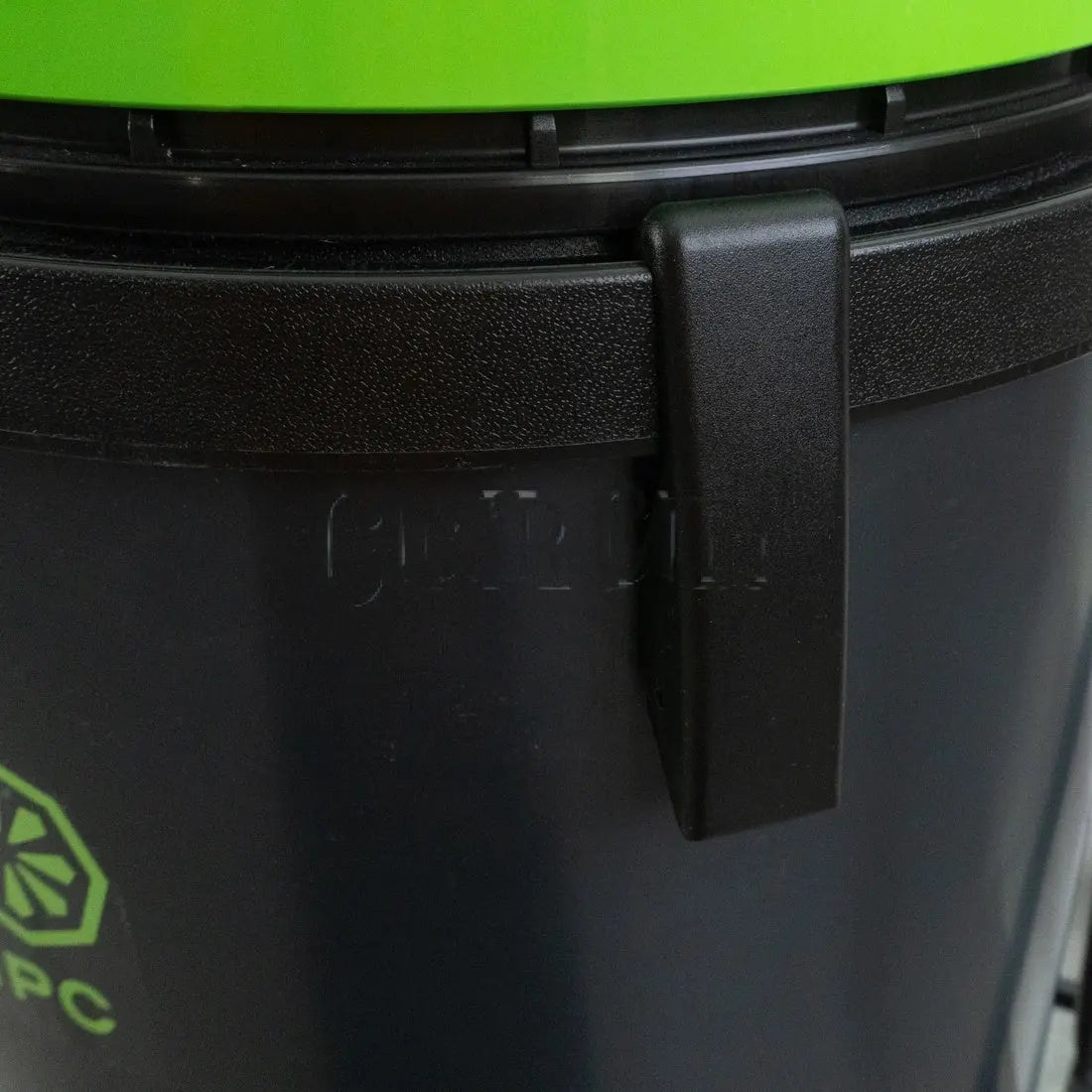 IPC Eagle Gutter Vacuum WindowCleaner.com