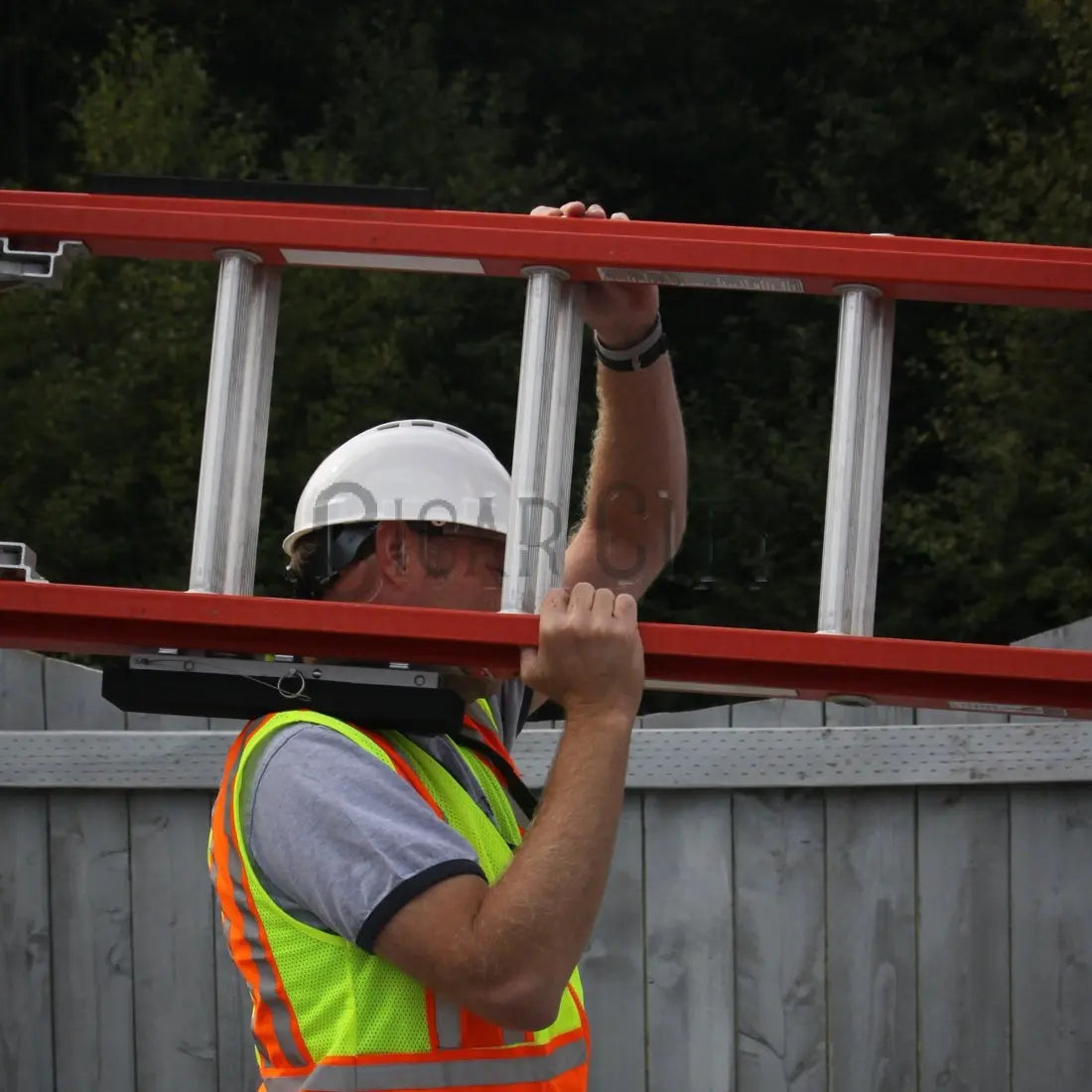 LeveLok Shoulder Rest WindowCleaner.com