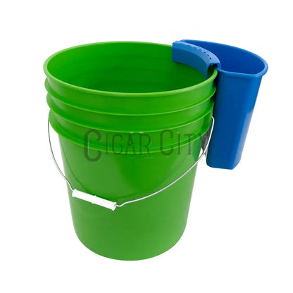 NICE Bucket Buddy WindowCleaner.com