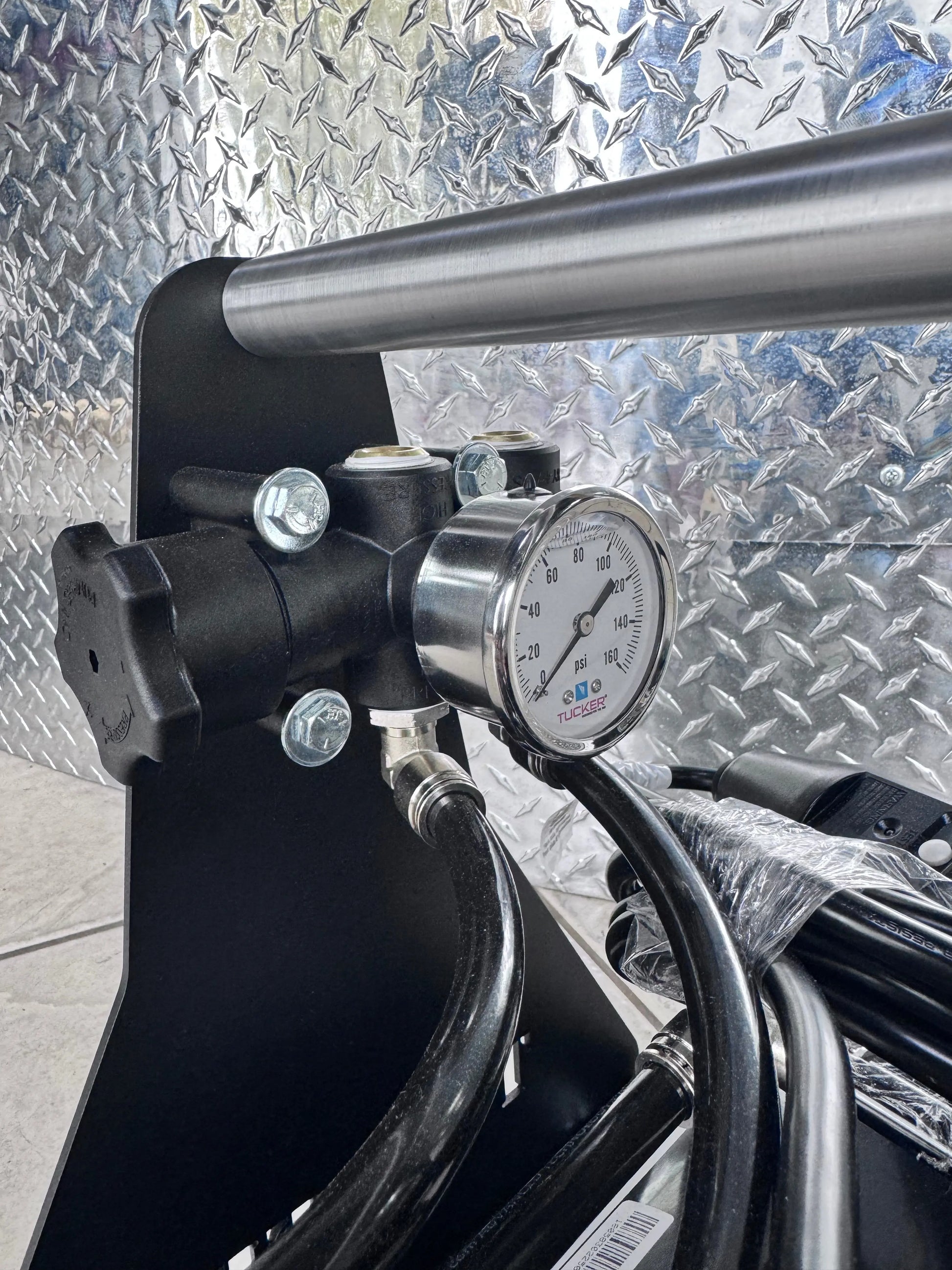 Scratch & Dent Tucker USA 110V Booster Pump System – 12025-V2-SC (Copy) RHG Products Co. (Tucker USA)