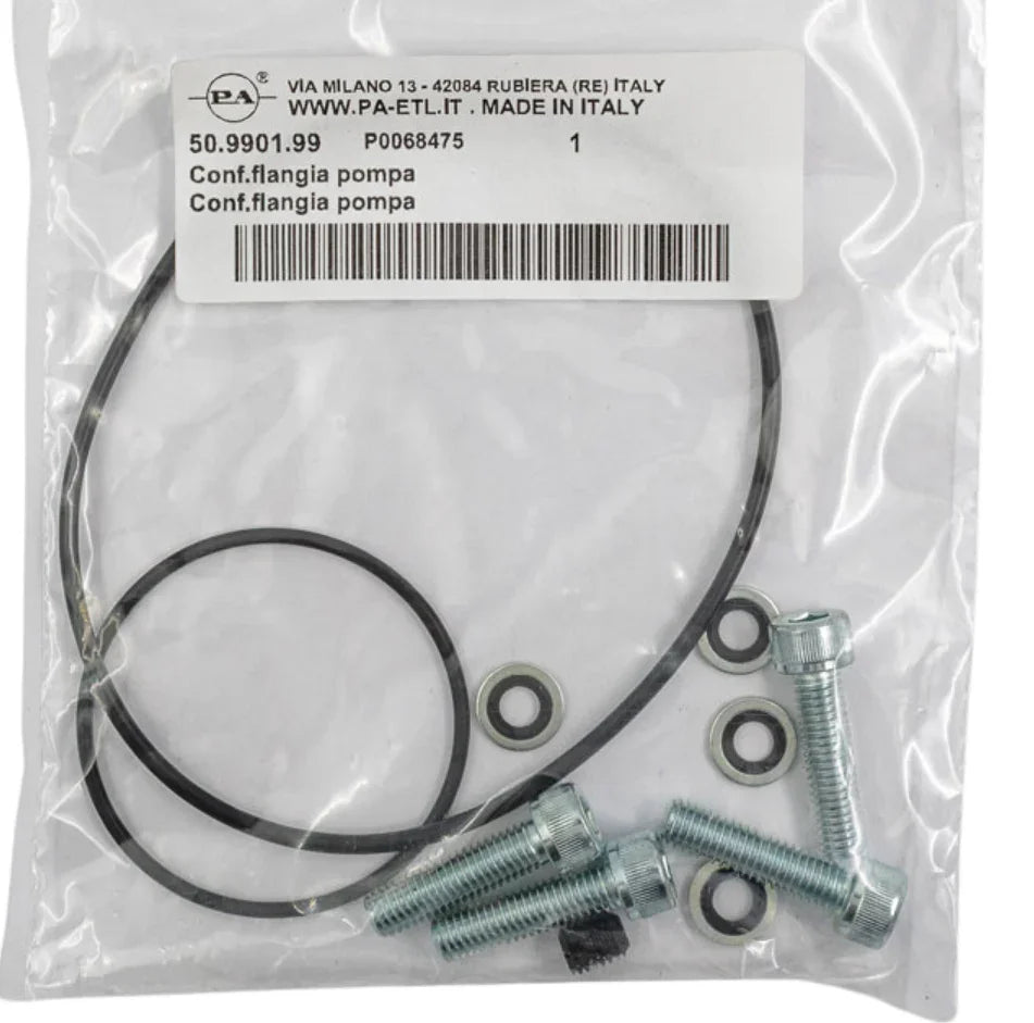 PA ETL pump flange kit with bolts, washers, and O-rings for softwash equipment, made in Italy