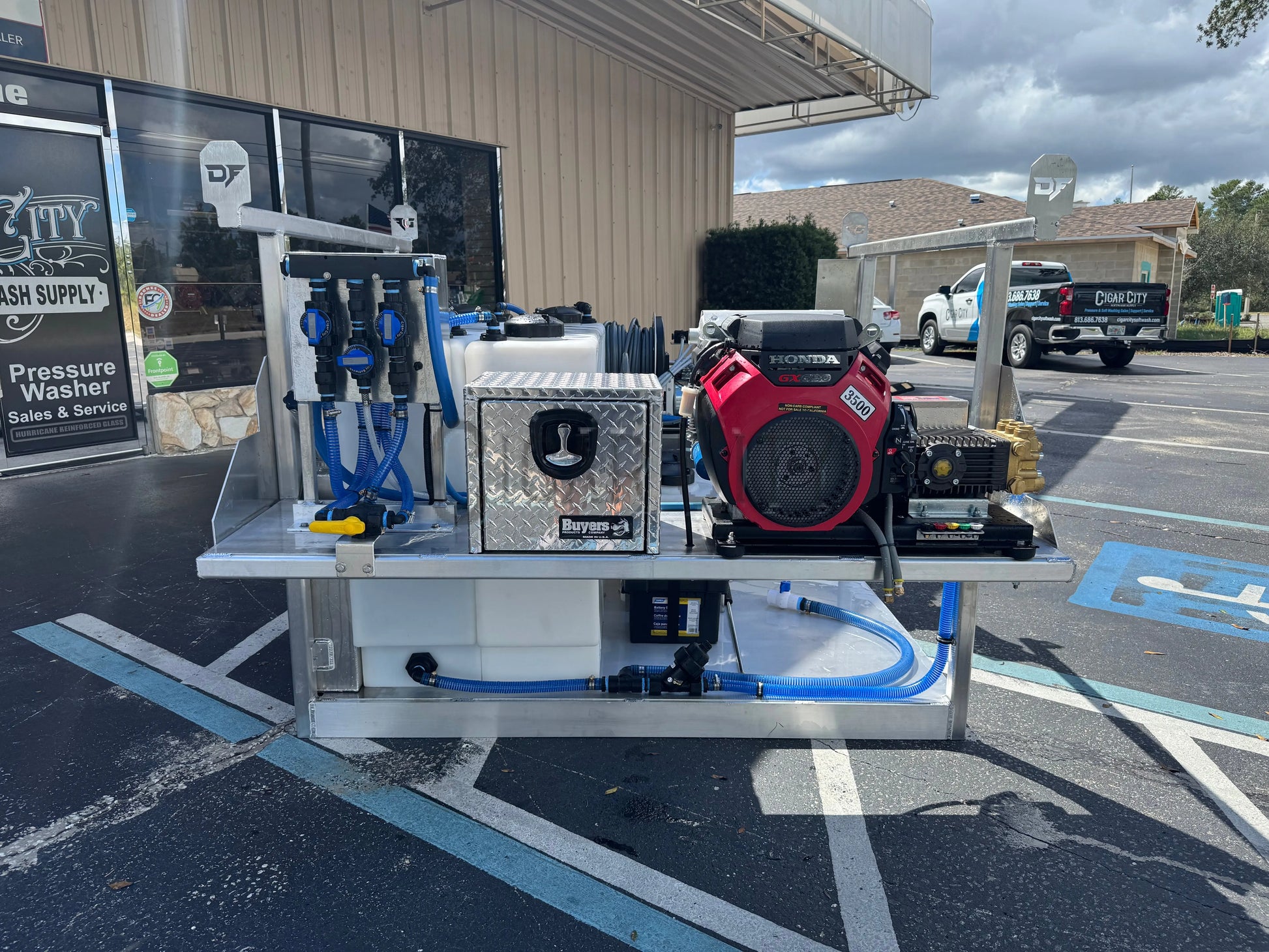 The Stallion 5.5' Pressure & Soft Washing Truck Bed Skid Cigarcity Softwash