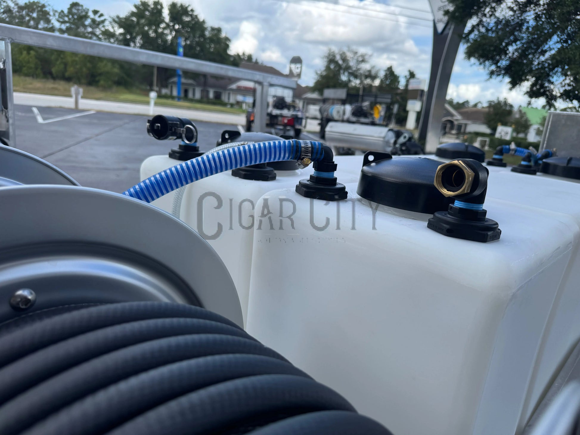 The Stallion 5.5' Pressure & Soft Washing Truck Bed Skid Cigarcity Softwash