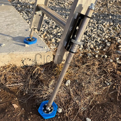 Tread Savage Standard Ladder Leveler WindowCleaner.com