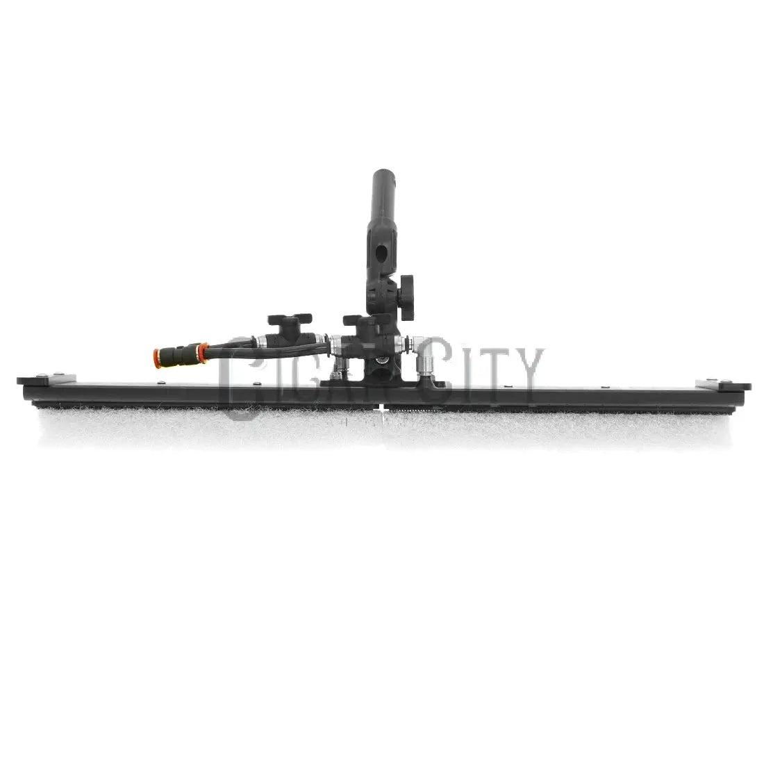 Tucker Alpha Solar Brush - 20 Inch WindowCleaner.com