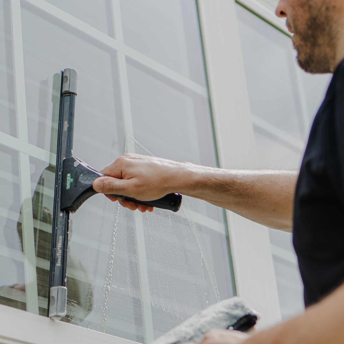 Unger ErgoTec Ninja Squeegee Handle - 40°