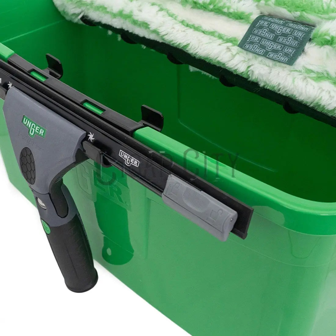 Unger Pro Bucket - 3 Gallon WindowCleaner.com