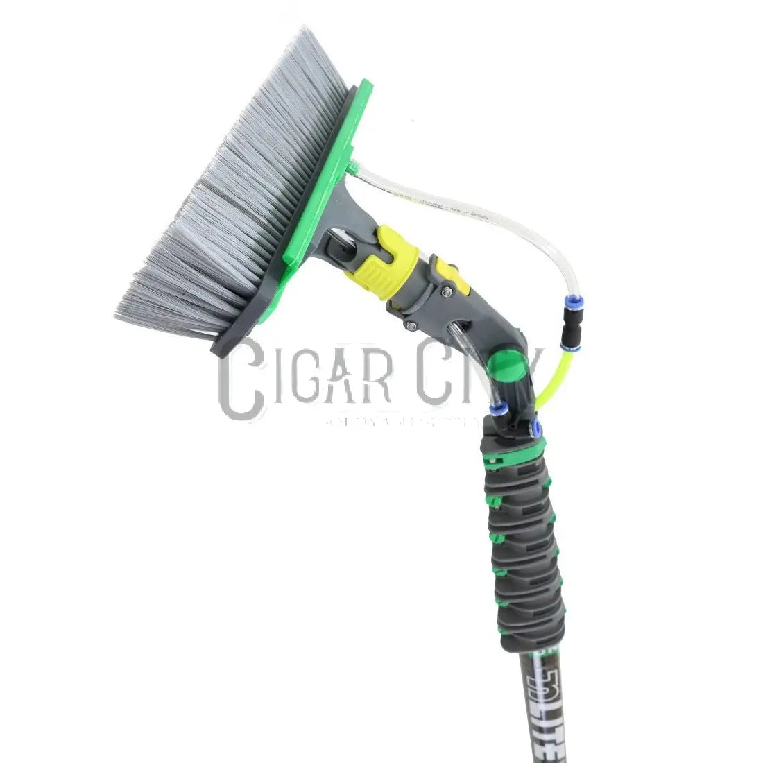 Unger nLITE Carbon Composite Water Fed Pole WindowCleaner.com