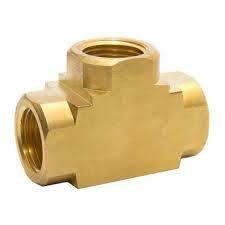 Brass T-fitting for softwash equipment, durable and corrosion-resistant for professional cleaning systems