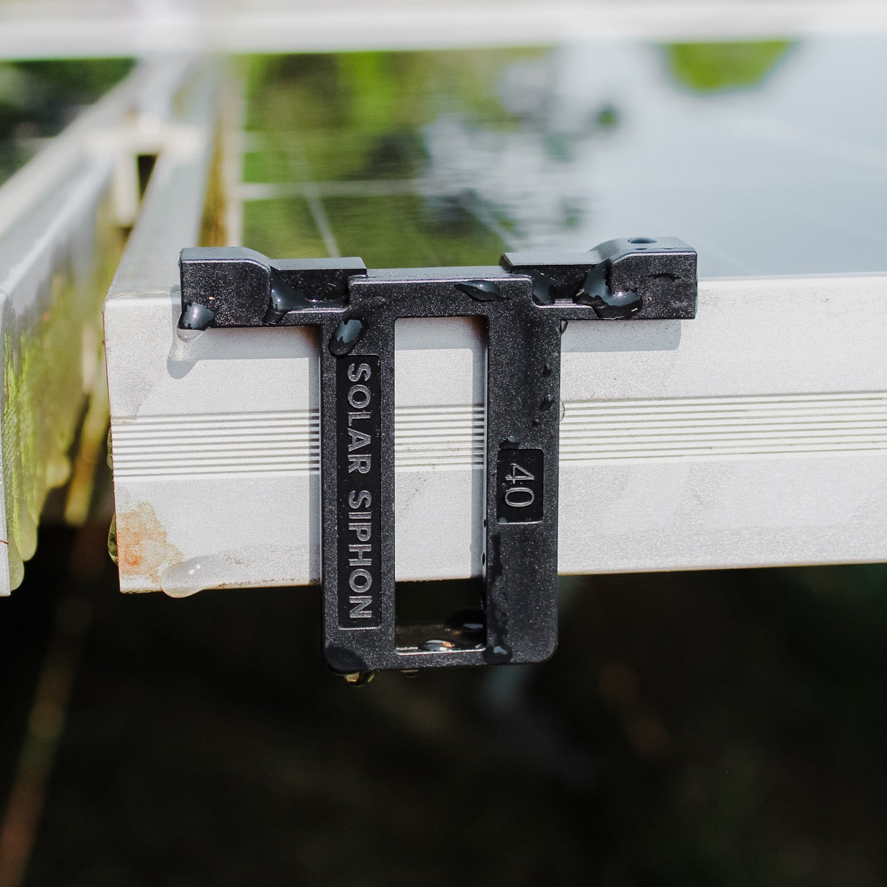 Solar Siphon Solar Panel Clip