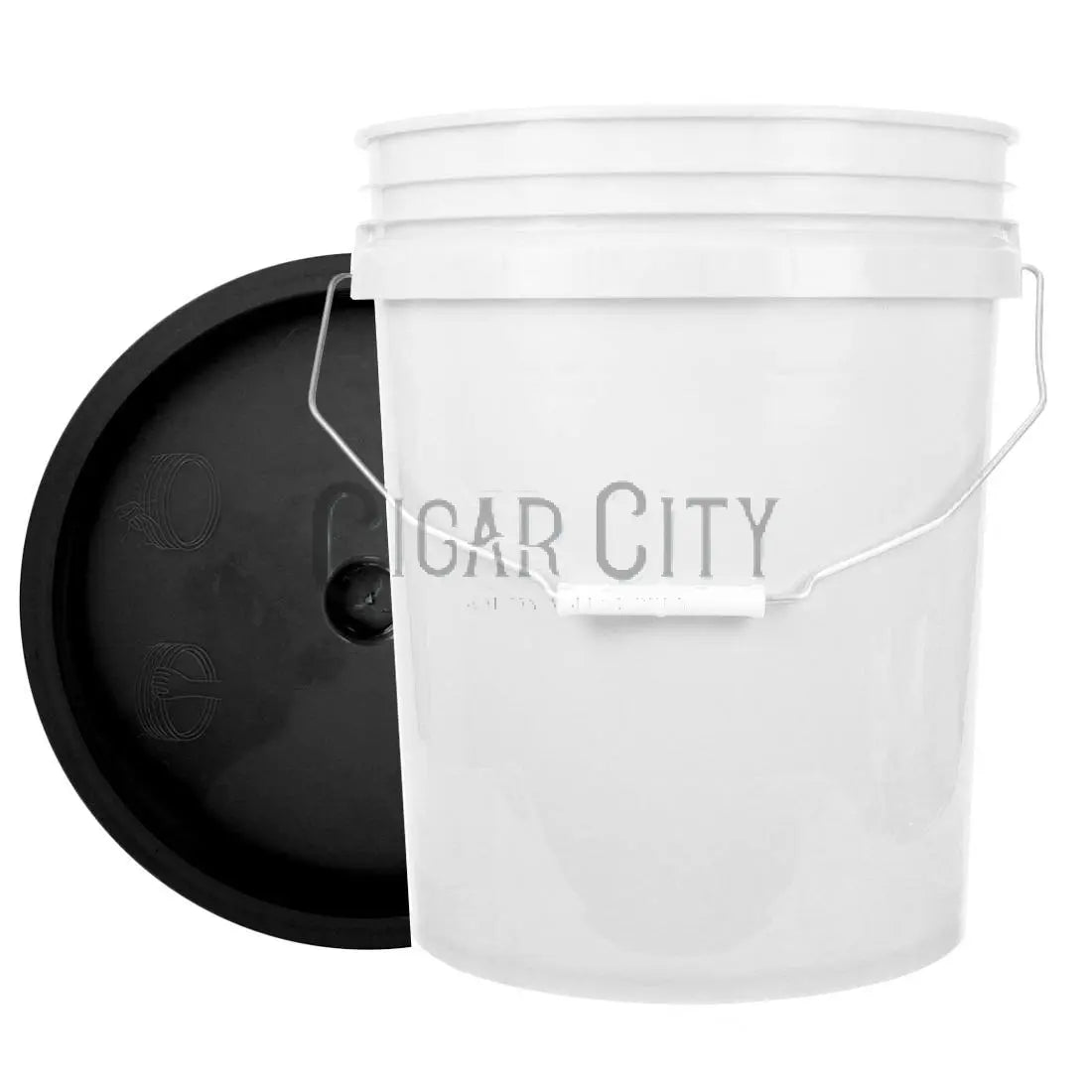 World Enterprises Round Bucket Set WindowCleaner.com