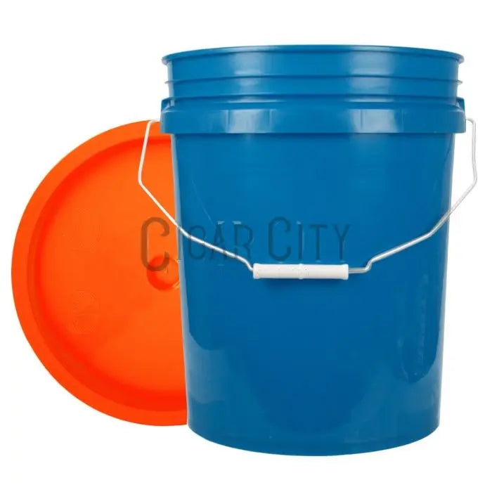 World Enterprises Round Bucket Set WindowCleaner.com
