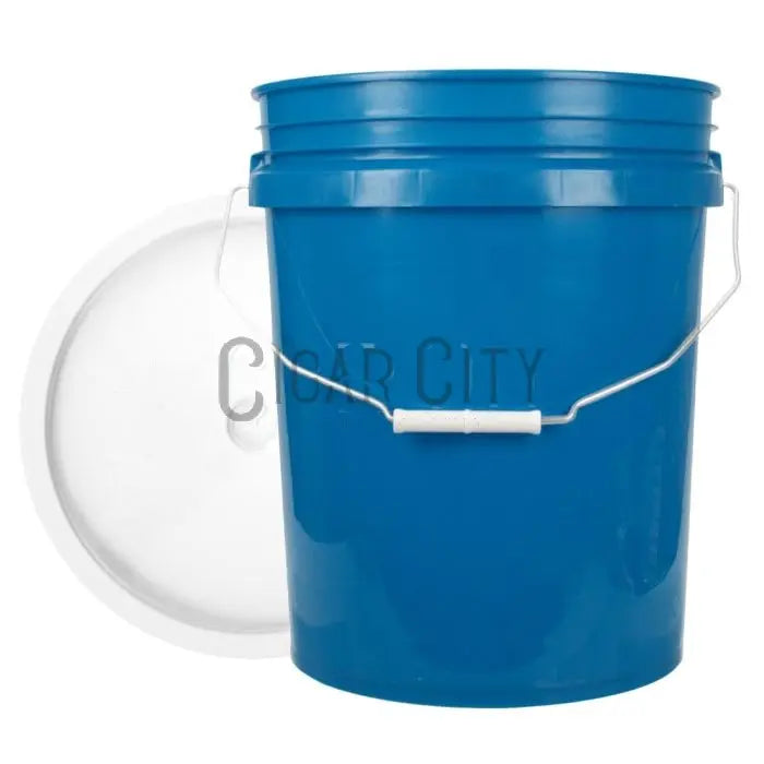 World Enterprises Round Bucket Set WindowCleaner.com