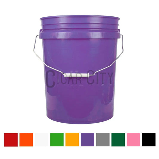 World Enterprises Round Bucket WindowCleaner.com