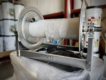 Titan 18" Manual Reel, 1" Manifold 4018-6 Hose Reels Cigarcity Softwash.